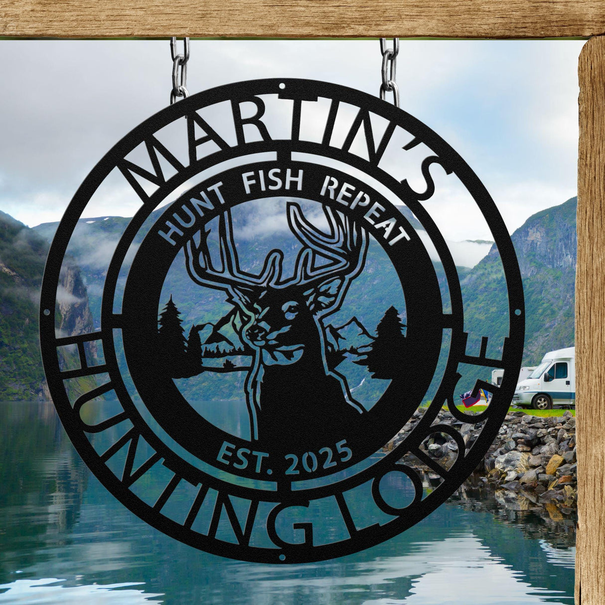 Rustic Cabin Decor Metal Wall Art Deer Head Decorative Wall Hanging for Outdoor Log Cabin or Campsite