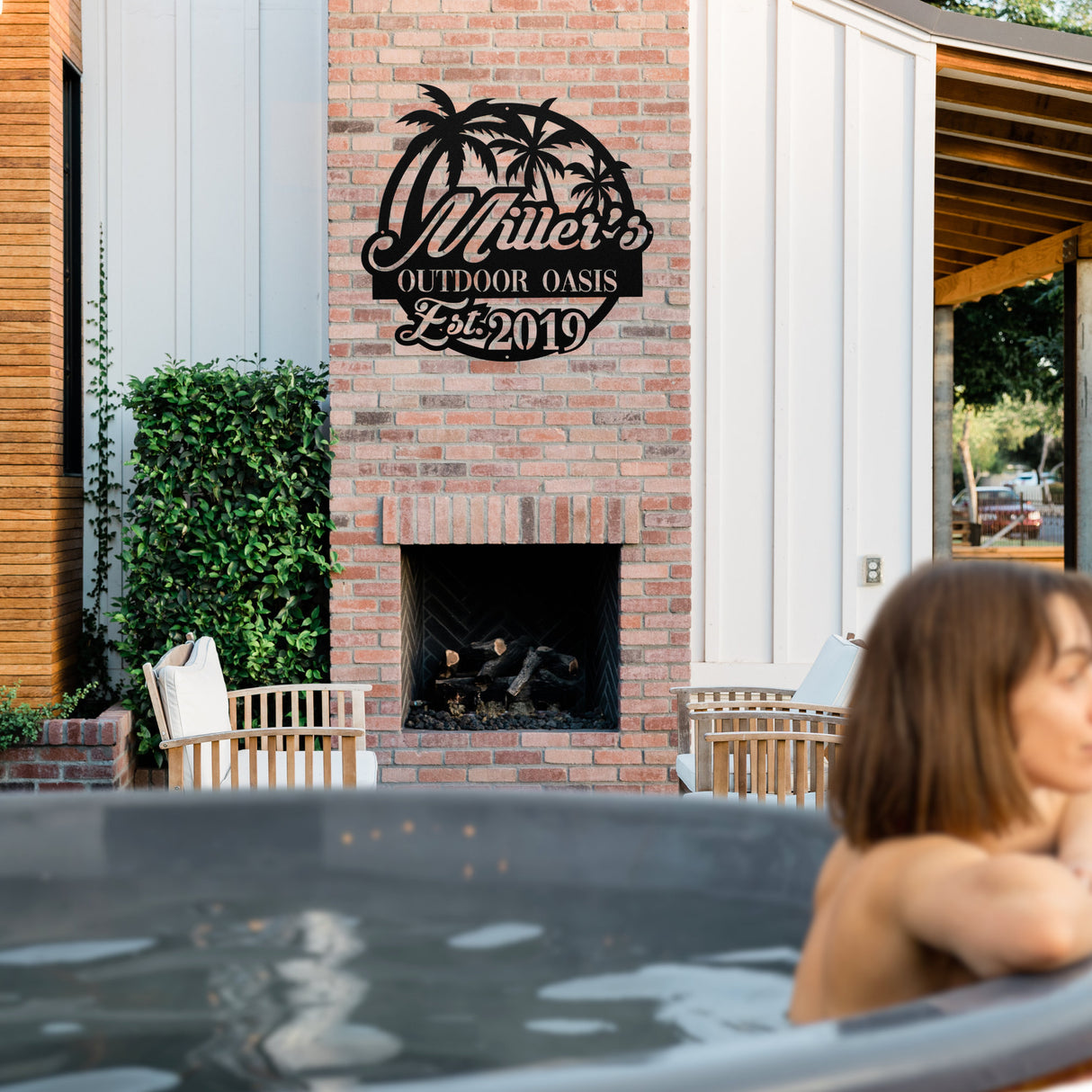 Tropical Beach House Metal Sign, Personalized Palm Tree Family Poolside Patio Oasis Hanging Decor for House Warming Gift